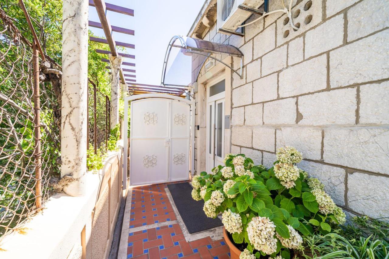 Rooms Nina Dubrovnik Exterior photo